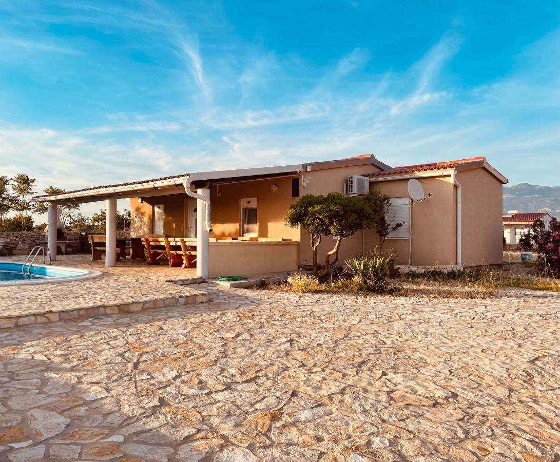 Beautiful Secluded Area Near Novalja Vacation House With Pool And Sea View Villa Lara Εξωτερικό φωτογραφία